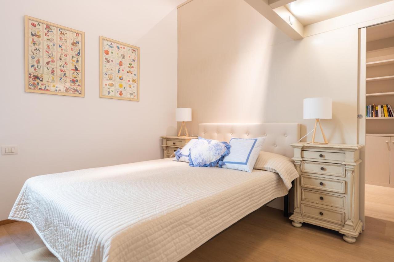 Central And Roomy Near The Station And Duomo - Homeunity Florencia Exterior foto