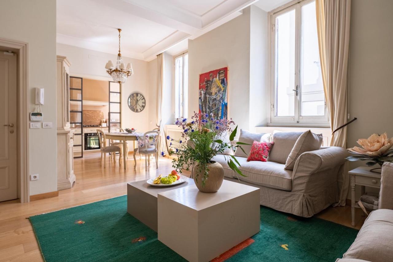Central And Roomy Near The Station And Duomo - Homeunity Florencia Exterior foto